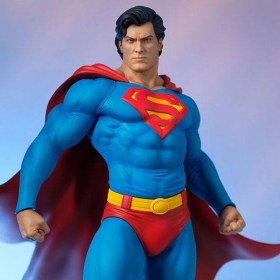 Superman DC Comic Maquette by Tweeterhead